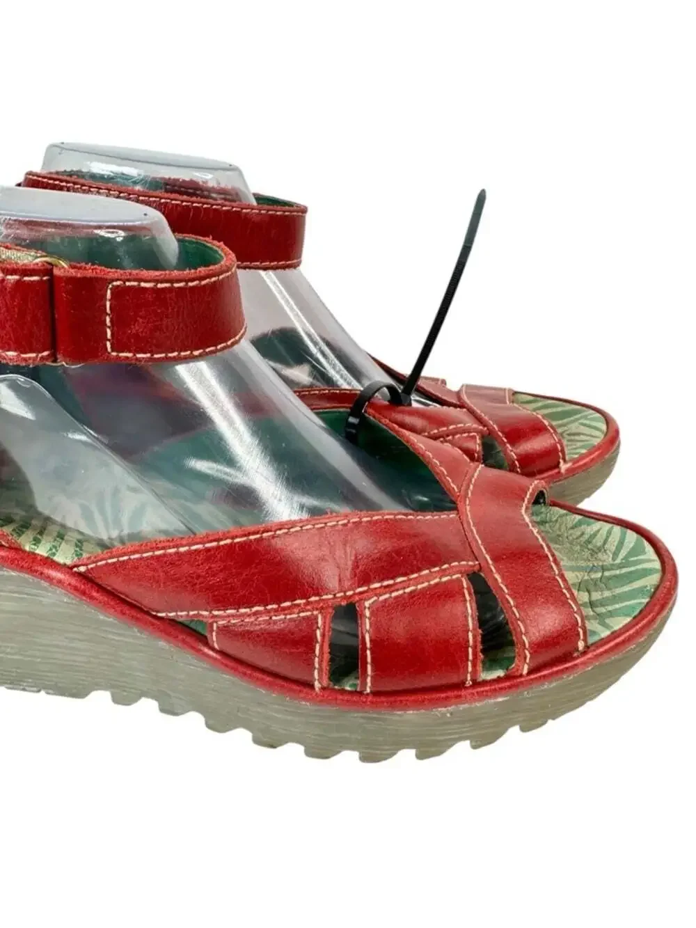 Fly London Yossa Womens Euro 41 Red Leather Comfort Wedge Sandals Strap 10